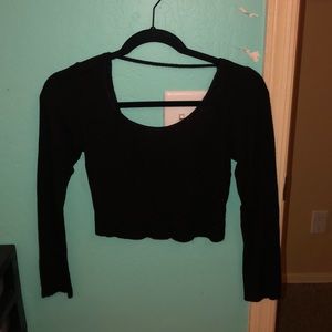 Black Long sleeve crop top
